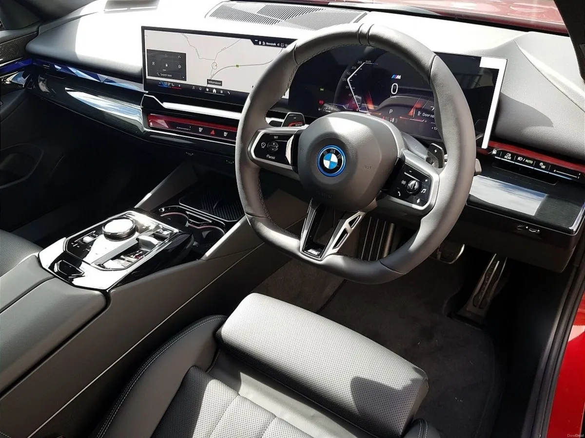 BMW 5-Series 530e M Sport Pro Saloon - Image 6