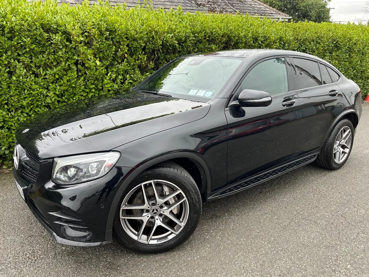 Mercedes-Benz GLC 2018 220D 4MATIC COUPE AMG AUTO - Image 4
