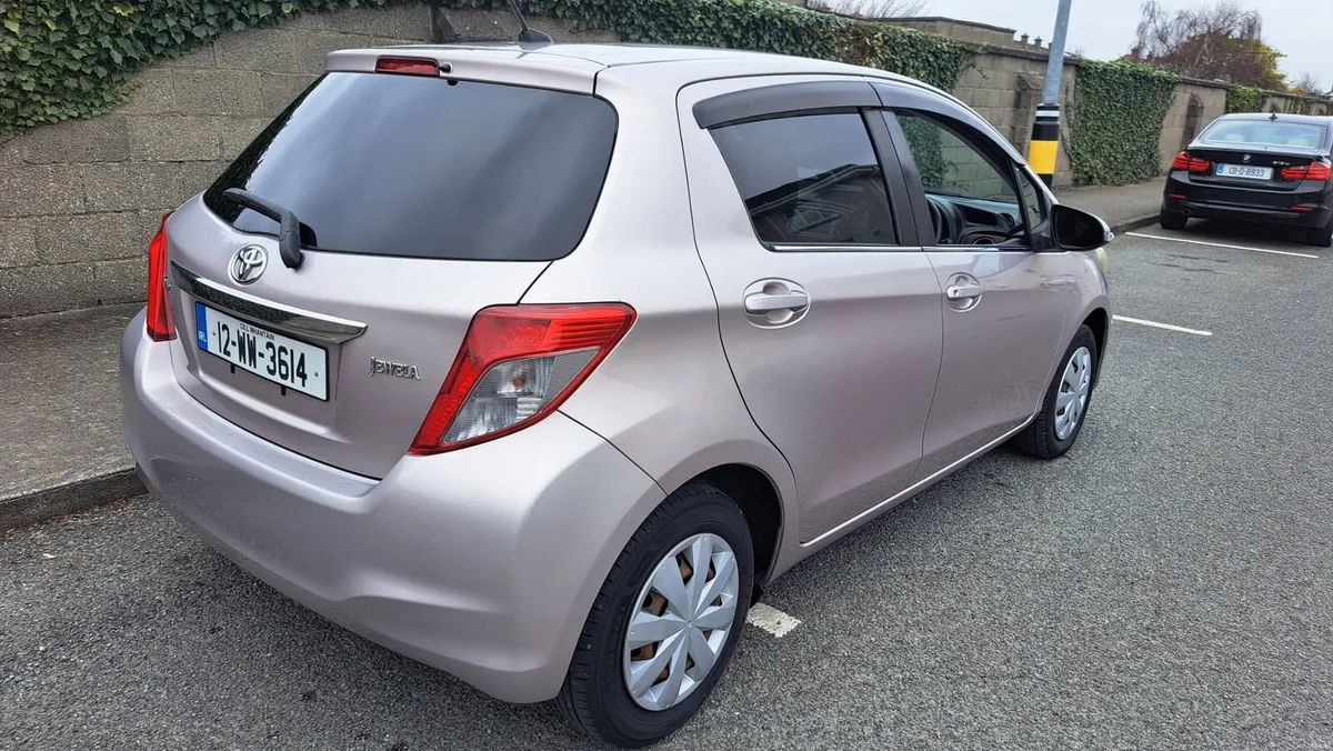 Yaris 1.0 petrol Automatic New nct low kilometers - Image 2