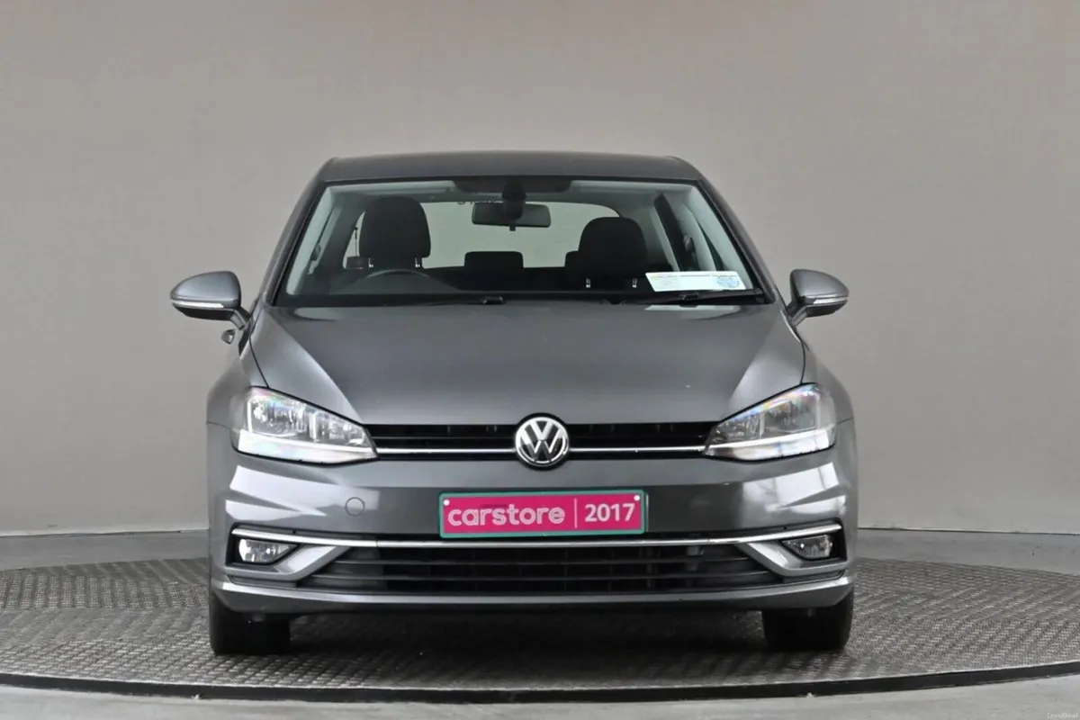 Volkswagen Golf 1.6 TDI COMFORTLINE 5SPD - Image 2