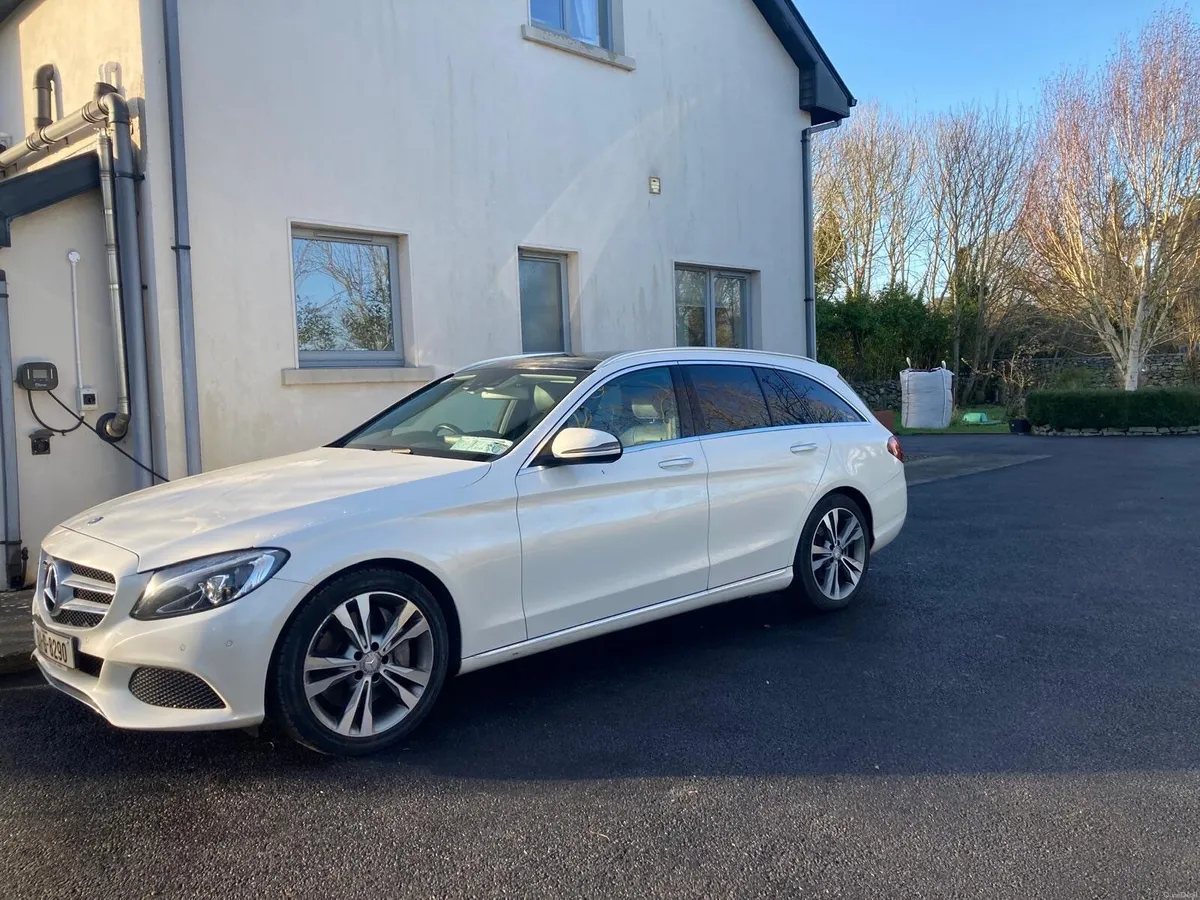 Mercedes-Benz C-Class 2016 - Image 1