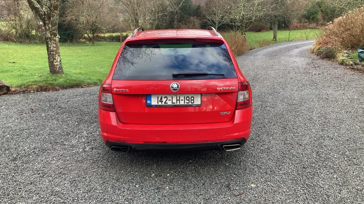 Skoda Octavia VRS Estate - Image 2