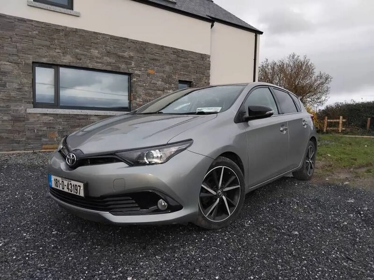 2018 Toyota Auris - Image 3