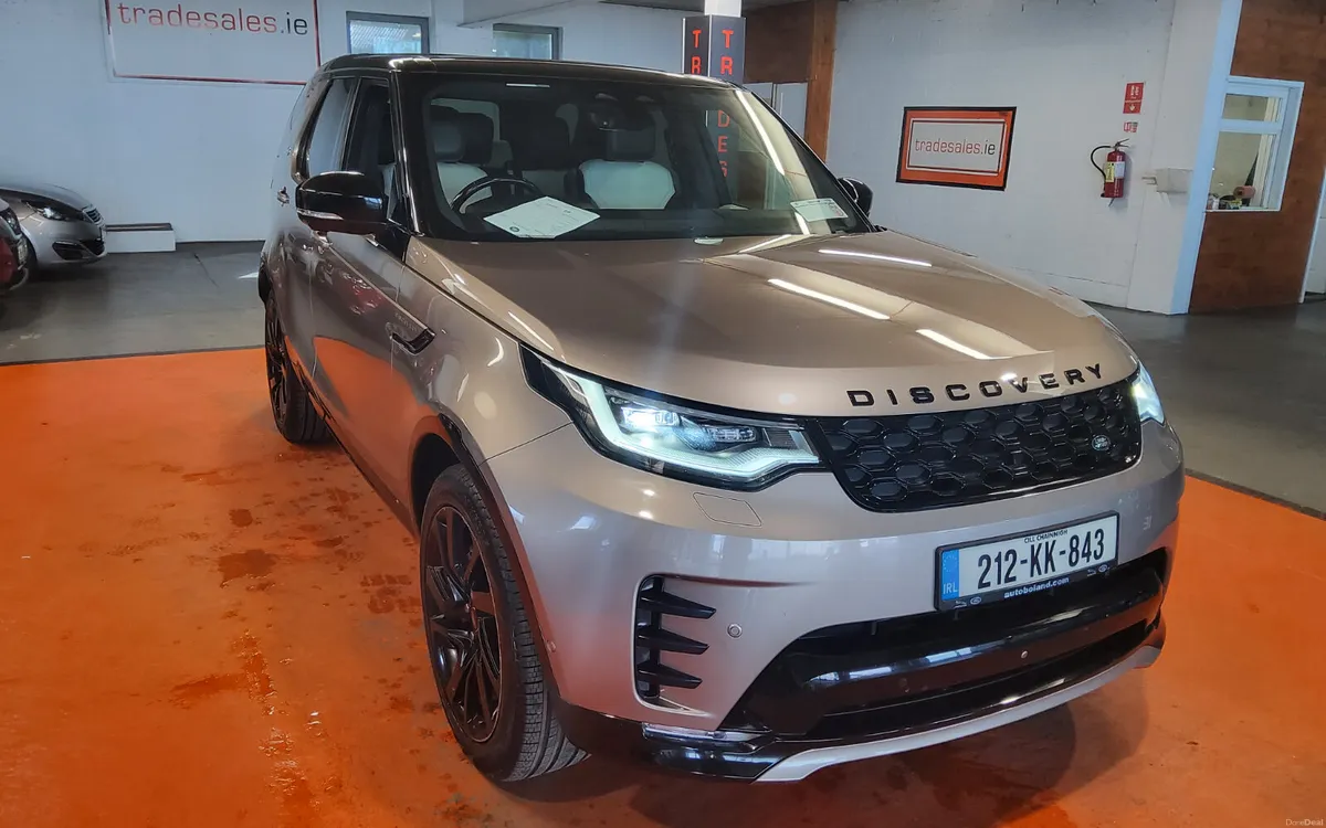 Land Rover Discovery 2021 - Image 1