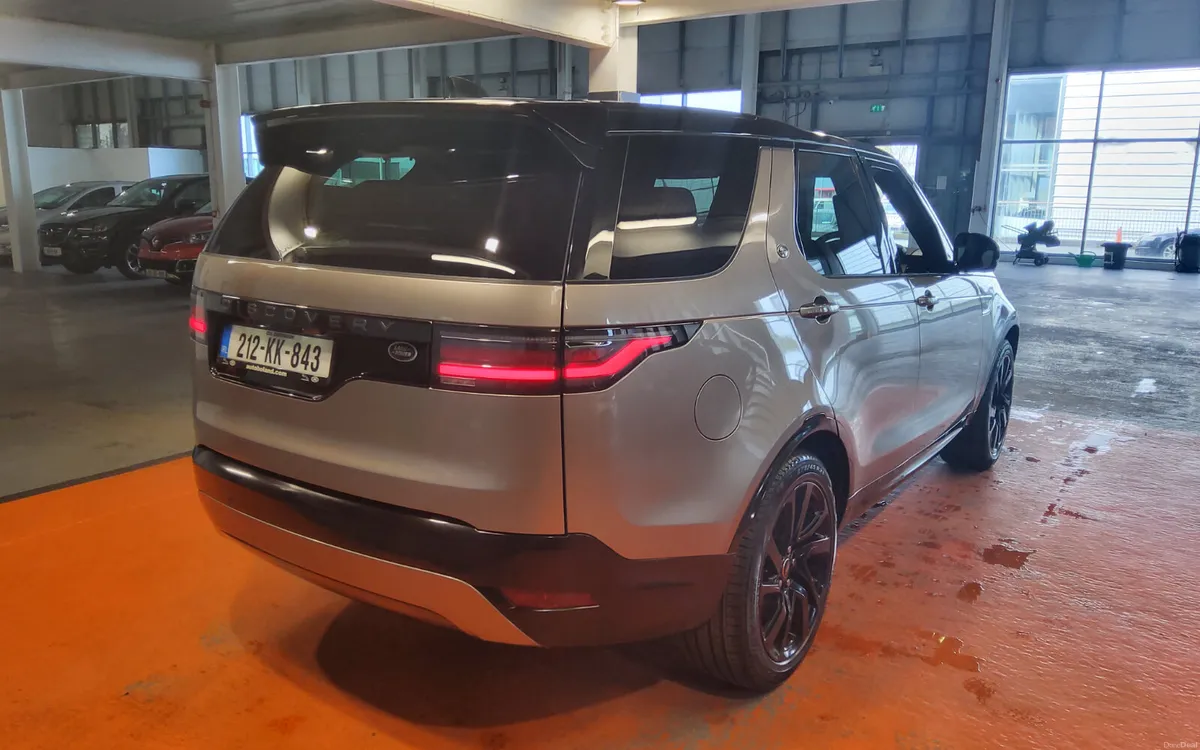 Land Rover Discovery 2021 - Image 3