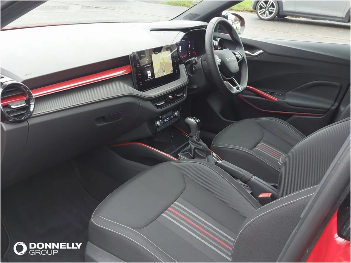 Skoda FABIA Hatchback Monte Carlo Edition - Image 2