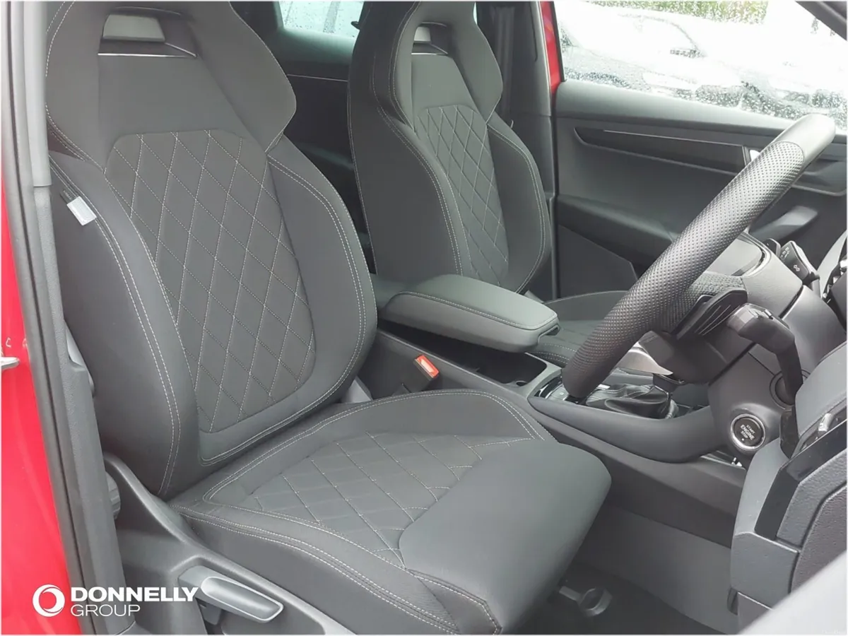 Skoda KAROQ Estate Sportline Edition - Image 2