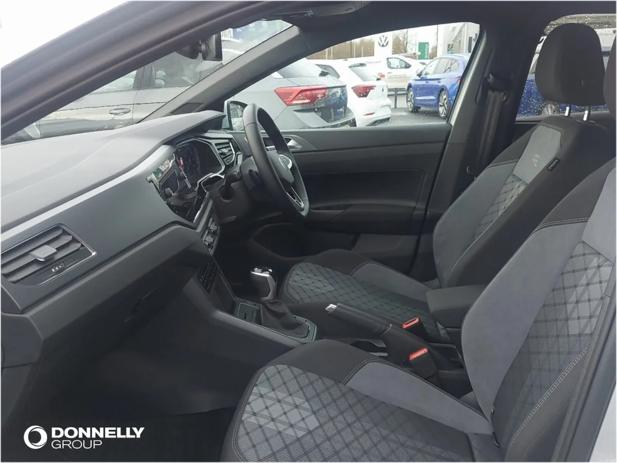 Volkswagen Polo Hatchback R-Line - Image 2