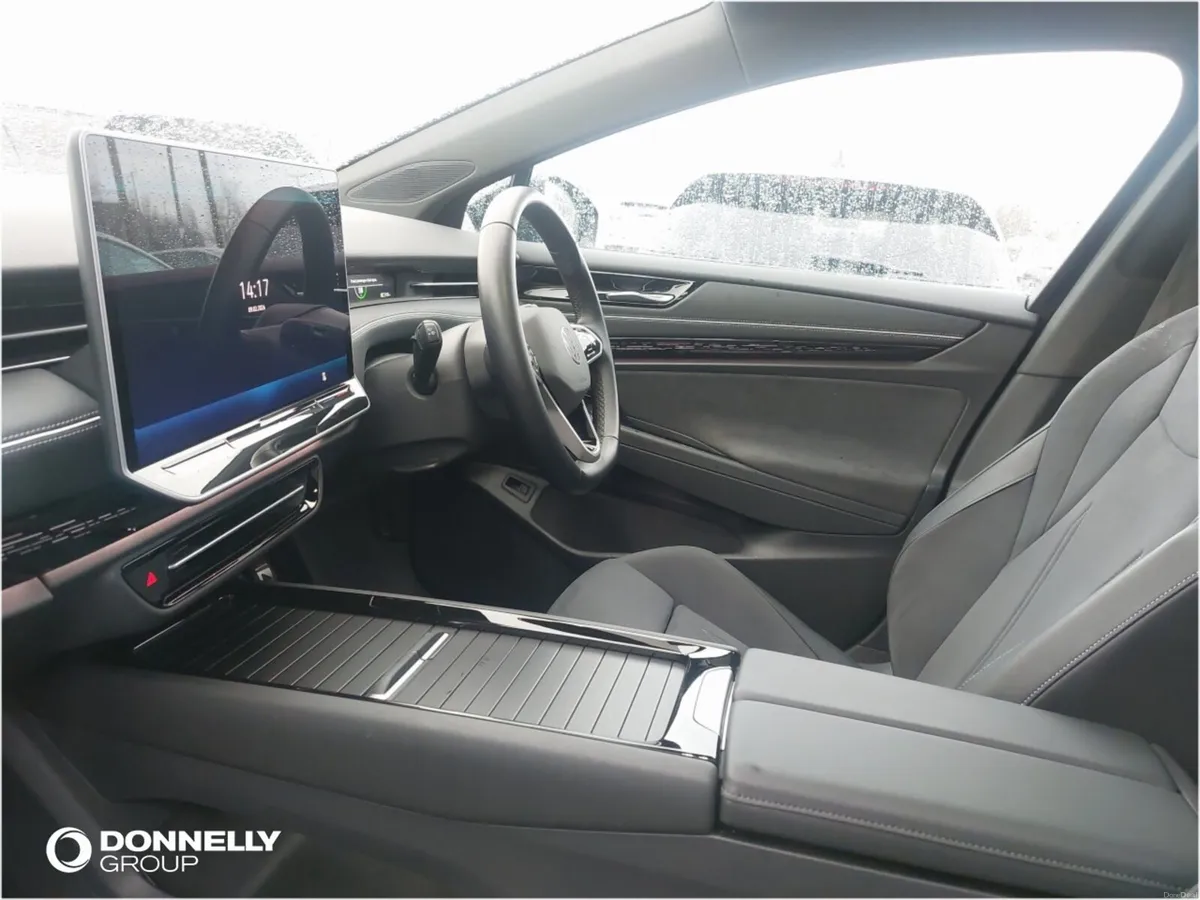 Volkswagen Id.7 Hatchback Match Pro - Image 2