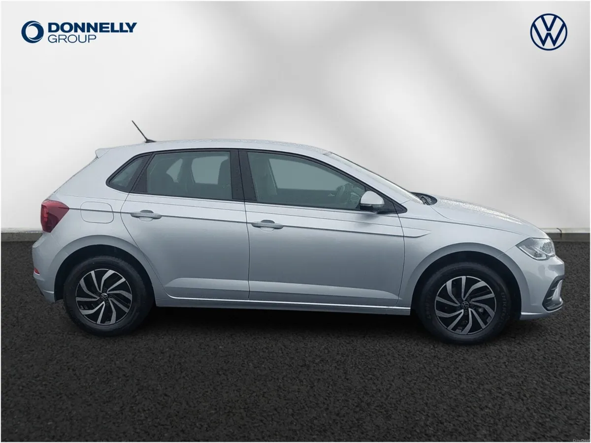 Volkswagen Polo Hatchback Life - Image 4