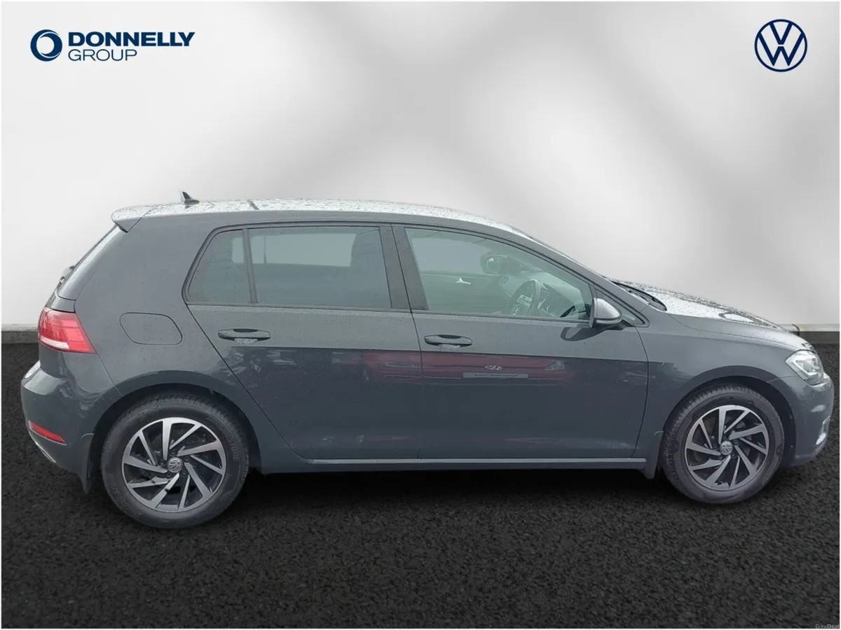 Volkswagen Golf Diesel Hatchback Match Edition - Image 4