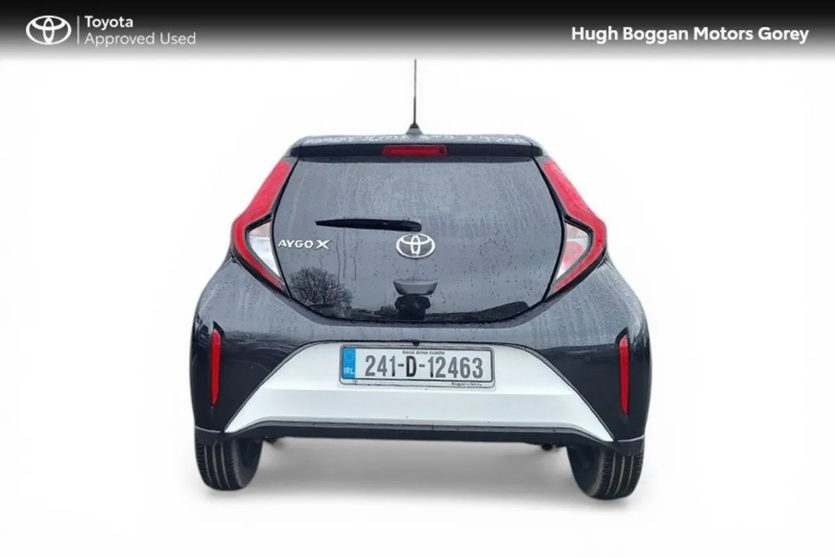 Toyota Aygo X 1.0 DESIGN S-CVT 4DR AUTO - Image 4