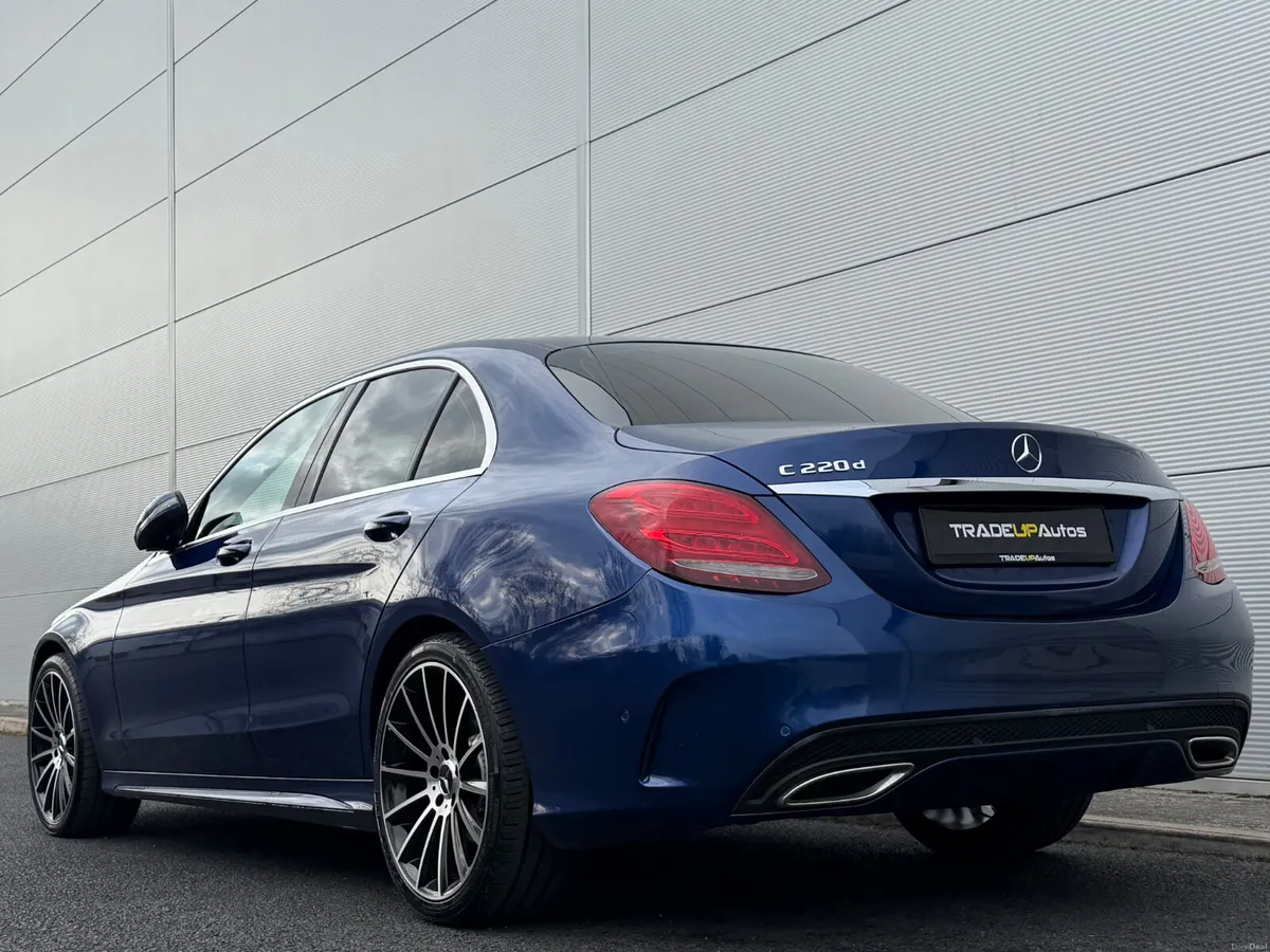 Mercedes-Benz C220d AMG - Image 3
