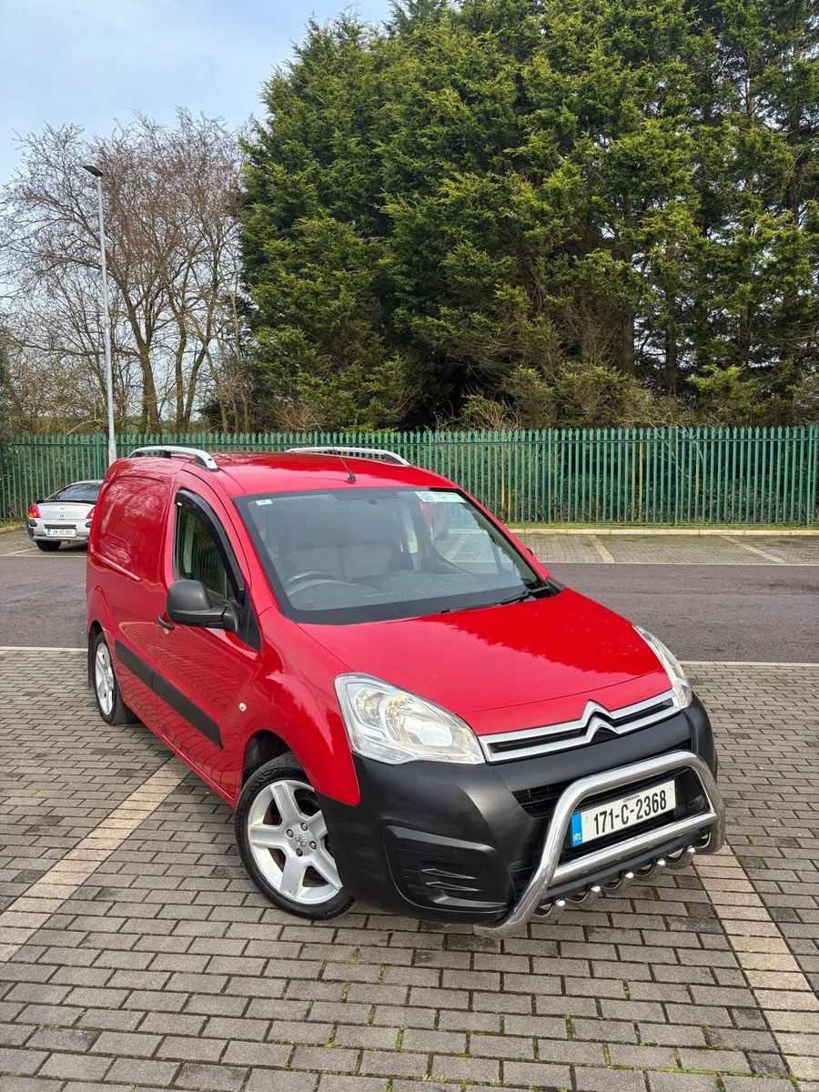 2017 Citroen berlingo (fresh test ) - Image 1