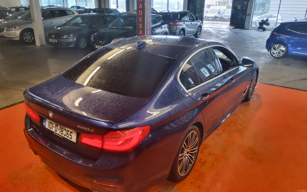 BMW 5-Series 2018 - Image 3