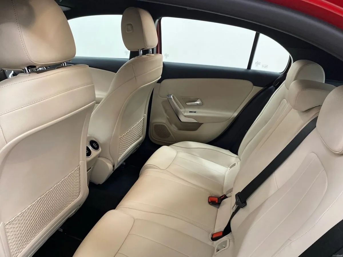 Mercedes-Benz A-Class A 180 Auto Progressive - Image 4