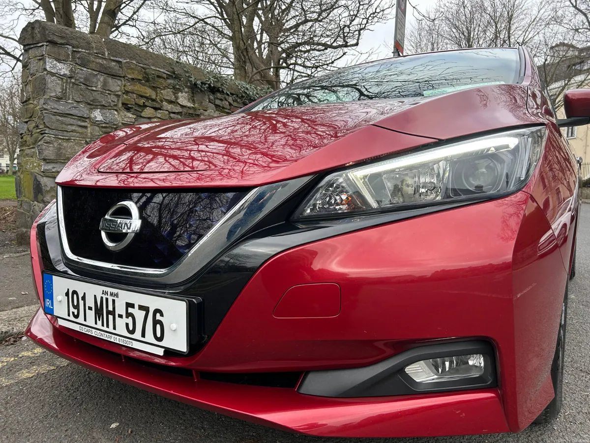 2019 NISSAN LEAF 40kw PARKING CAMERA - Image 1