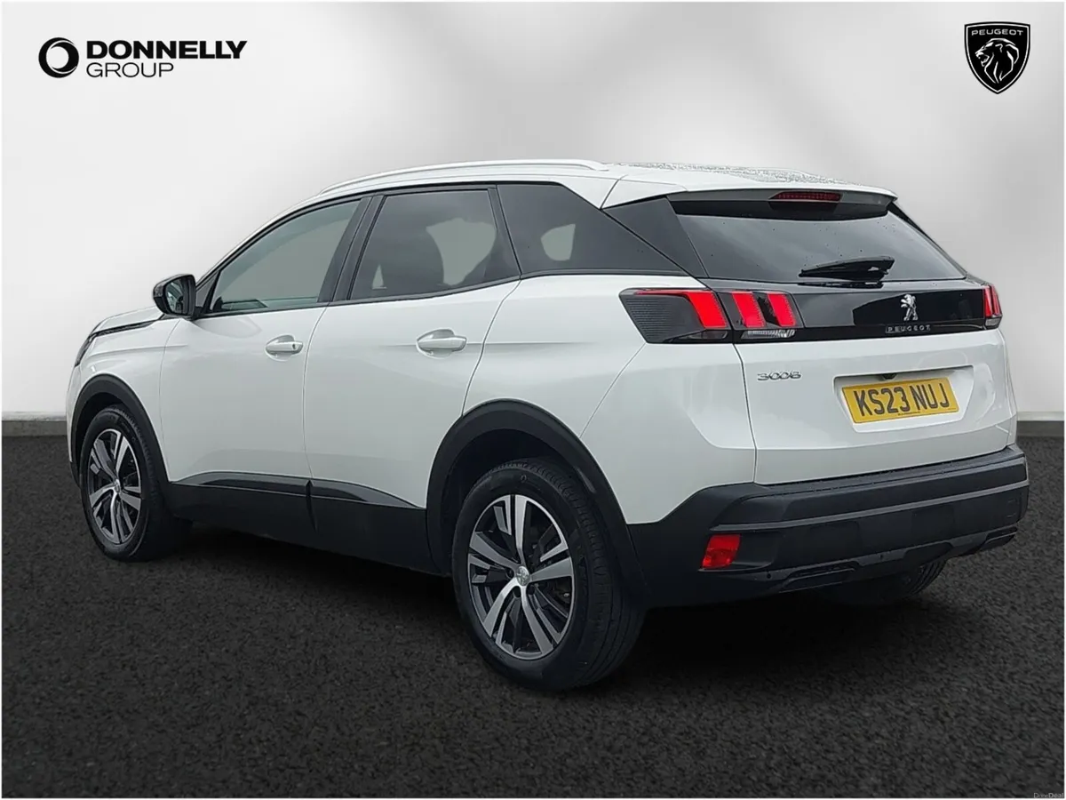 Peugeot 3008 Diesel Estate Active Premium+ - Image 2