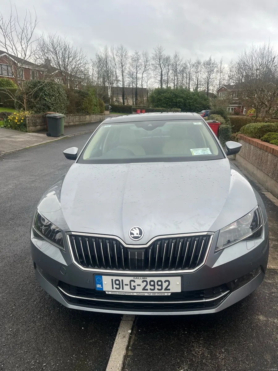 Skoda Superb - Image 1