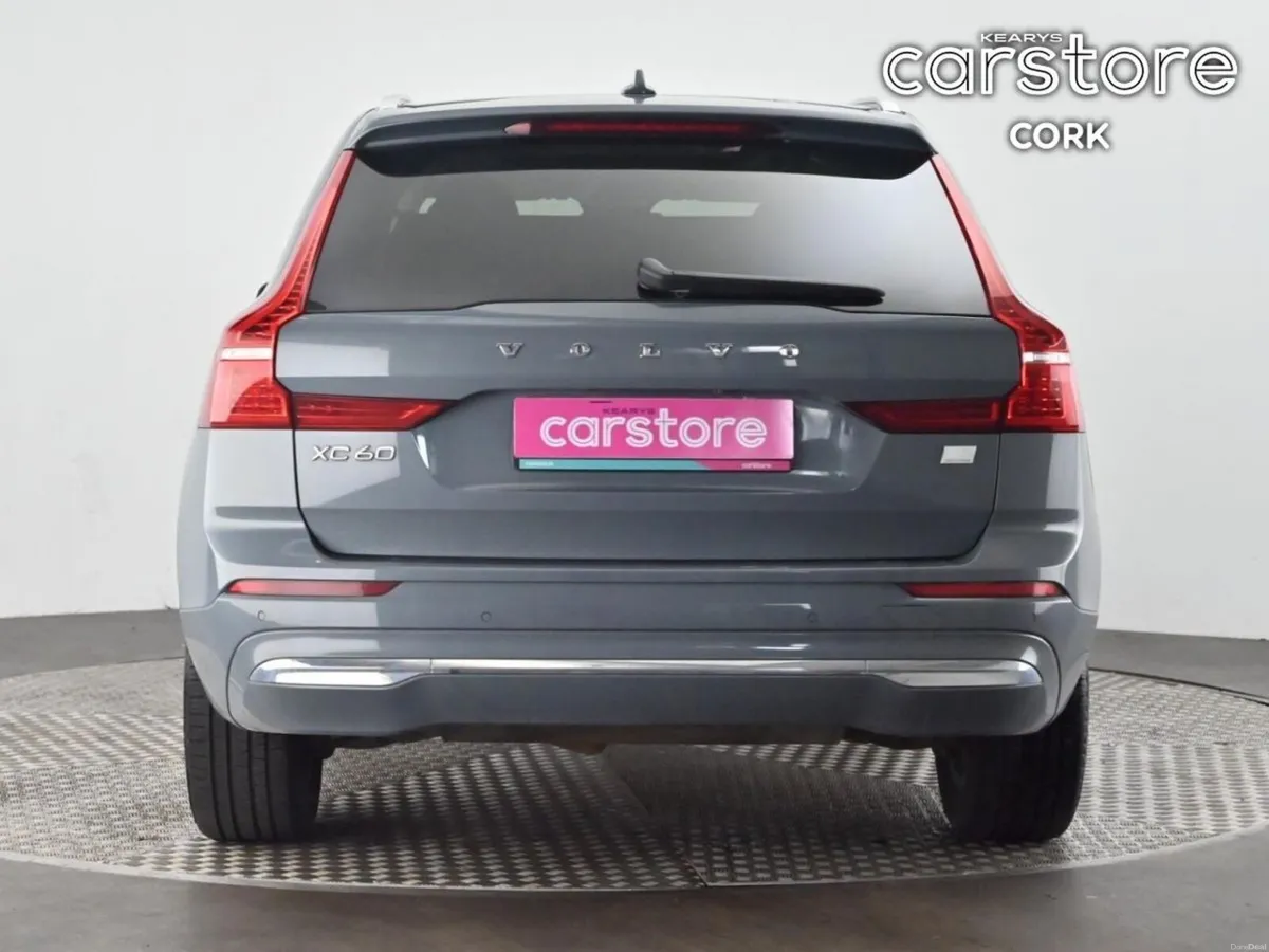 Volvo XC60 T6 Recharge PHEV 350hp AT8 Core - Image 4