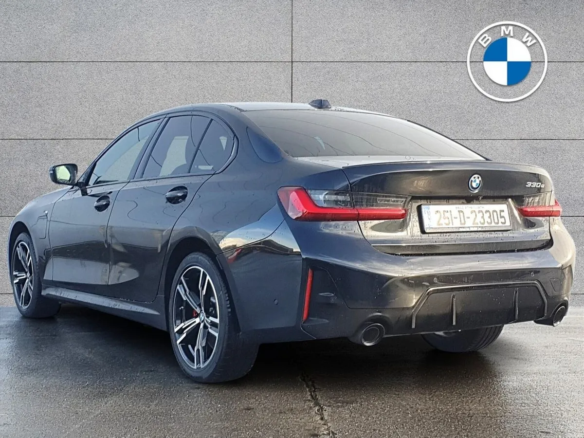 BMW 3-Series 330e M Sport Saloon - Image 3
