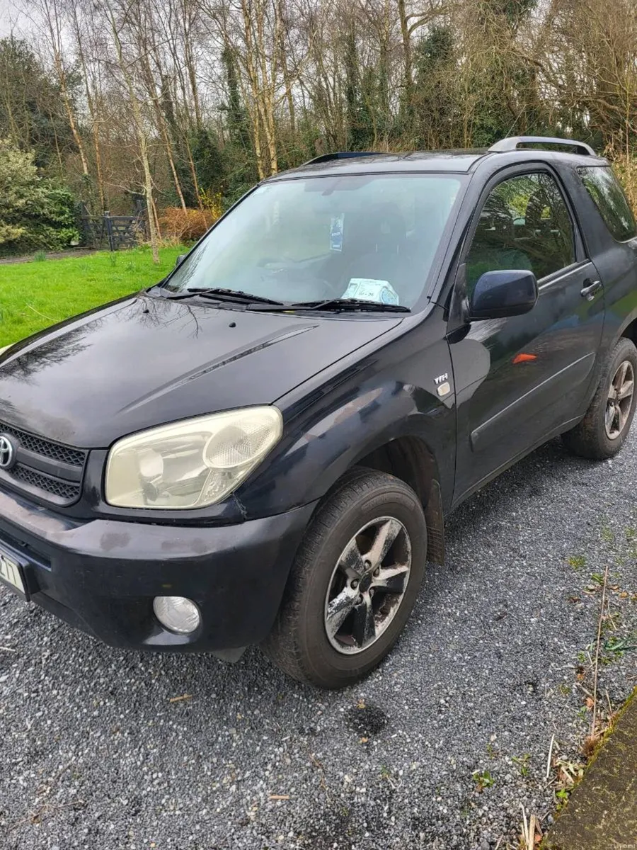 Toyota rav4 2004 - Image 2