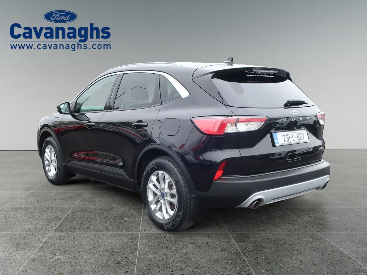 2023 Ford Kuga  2.5 TITANIUM 225PS PHEV - Image 3
