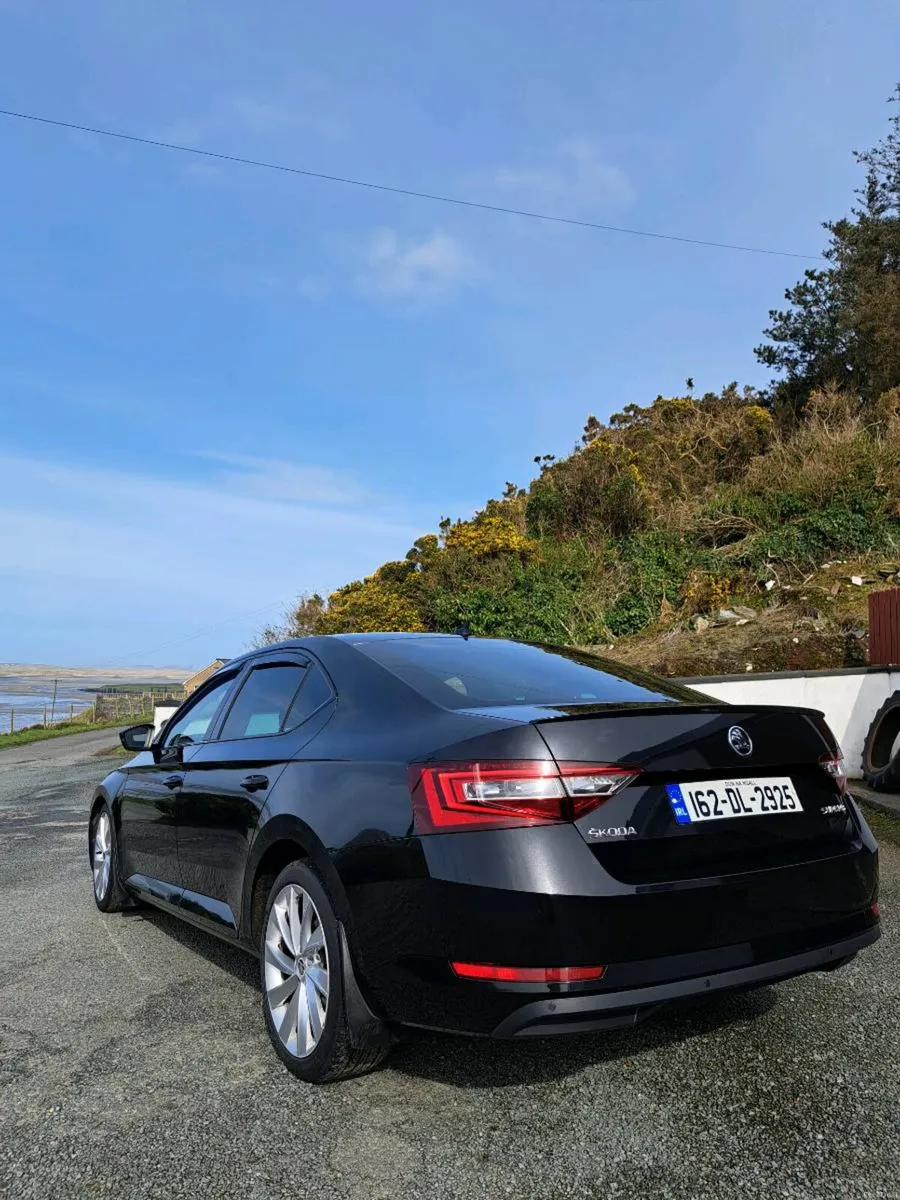 Skoda superb - Image 2