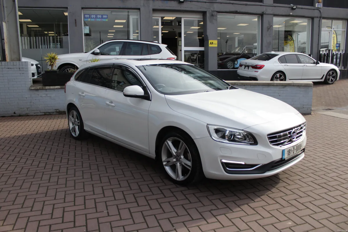 2018 VOLVO V60 5DR 2.0 ESTATE AUTOMATIC - Image 1
