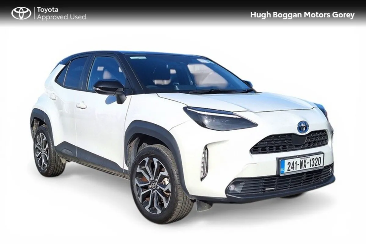 Toyota Yaris Cross CROSS LUNA SPORT 4DR AUTO - Image 1