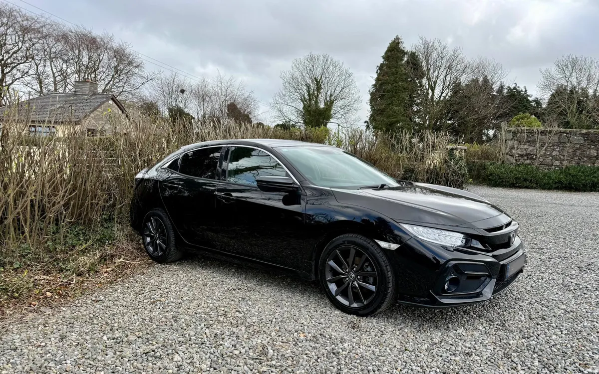 2021 Honda Civic 1.0 VTEC Turbo Premium - Image 3