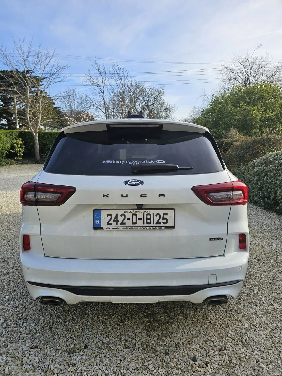 242 D Ford Kuga 2.5L Sti X PHEV 1 Owner - Image 2