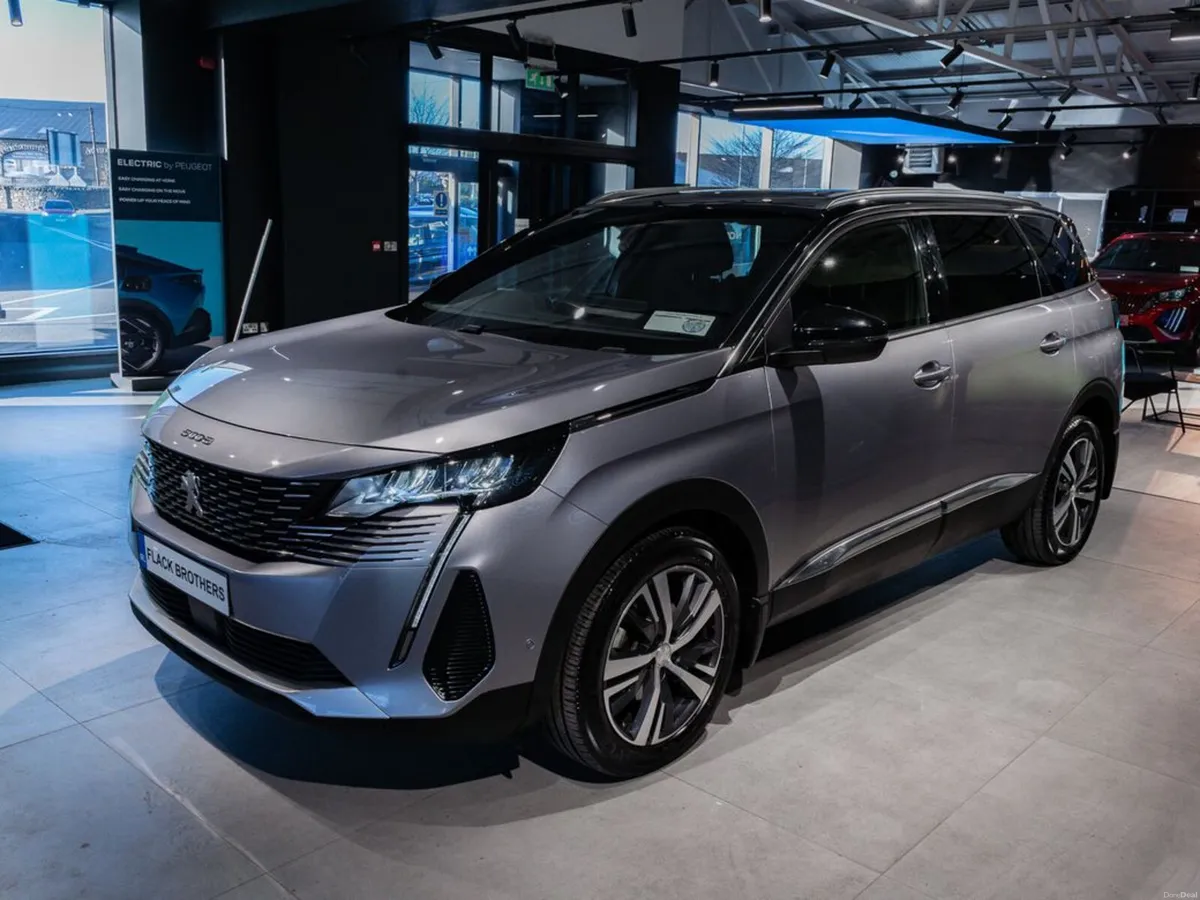 2024 Peugeot 5008 Allure 1.5 BlueHDi 130bhp Auto - Image 5