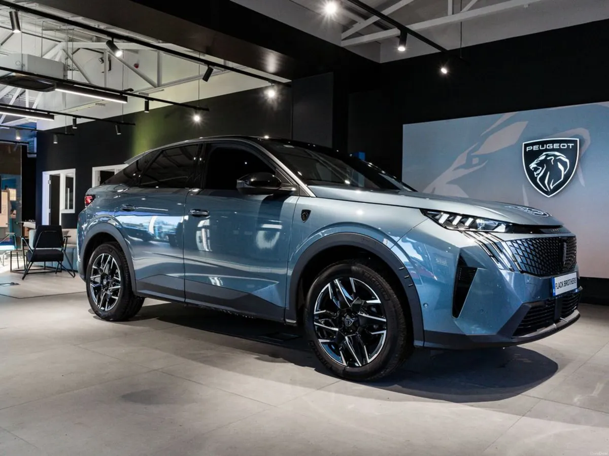 2025 Peugeot 3008 GT 1.2 MHEV 136bhp Automatic