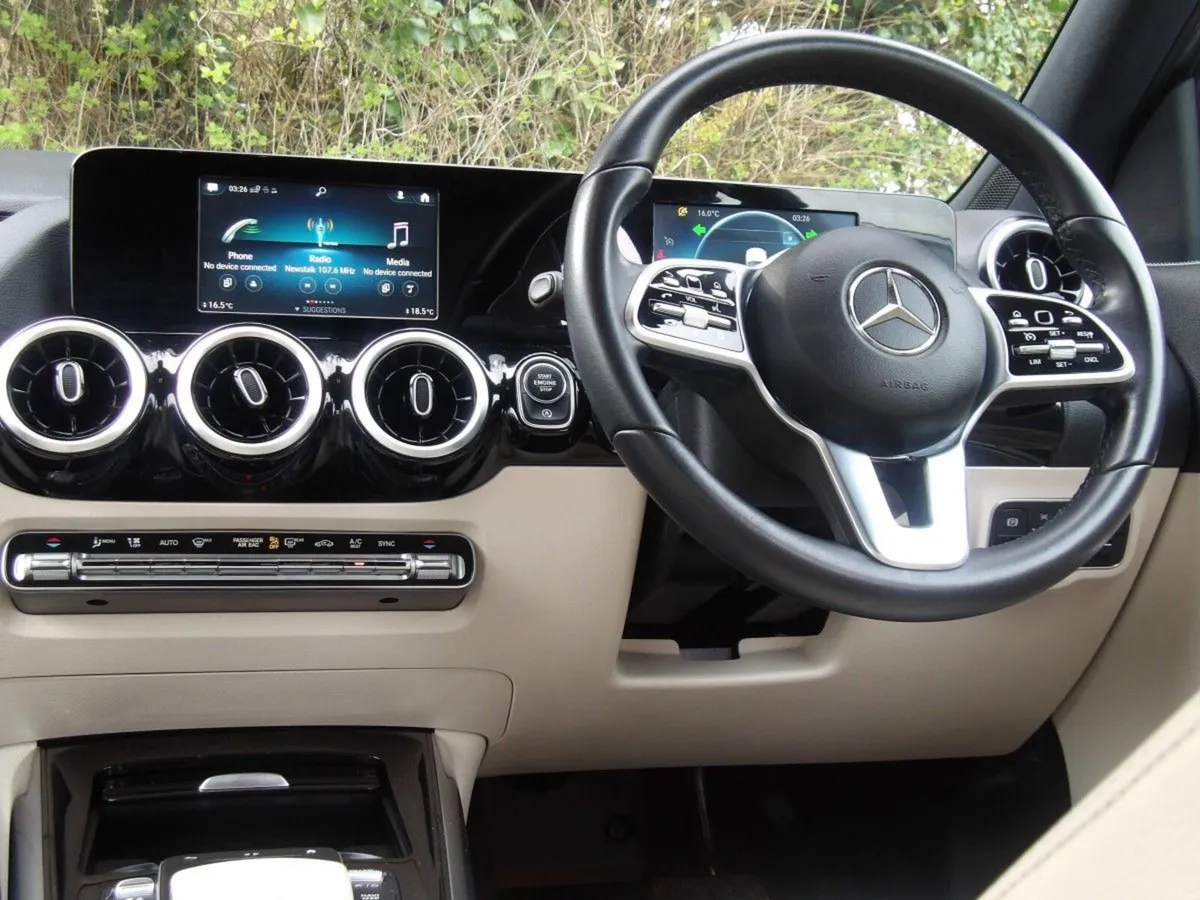 Mercedes-Benz GLA GLA 200 d Auto Progressive - Image 4