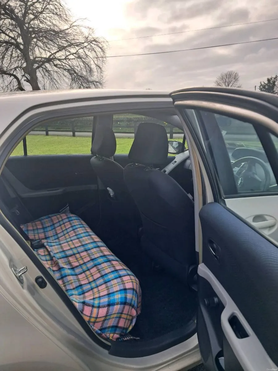 Toyota Yaris - Image 4