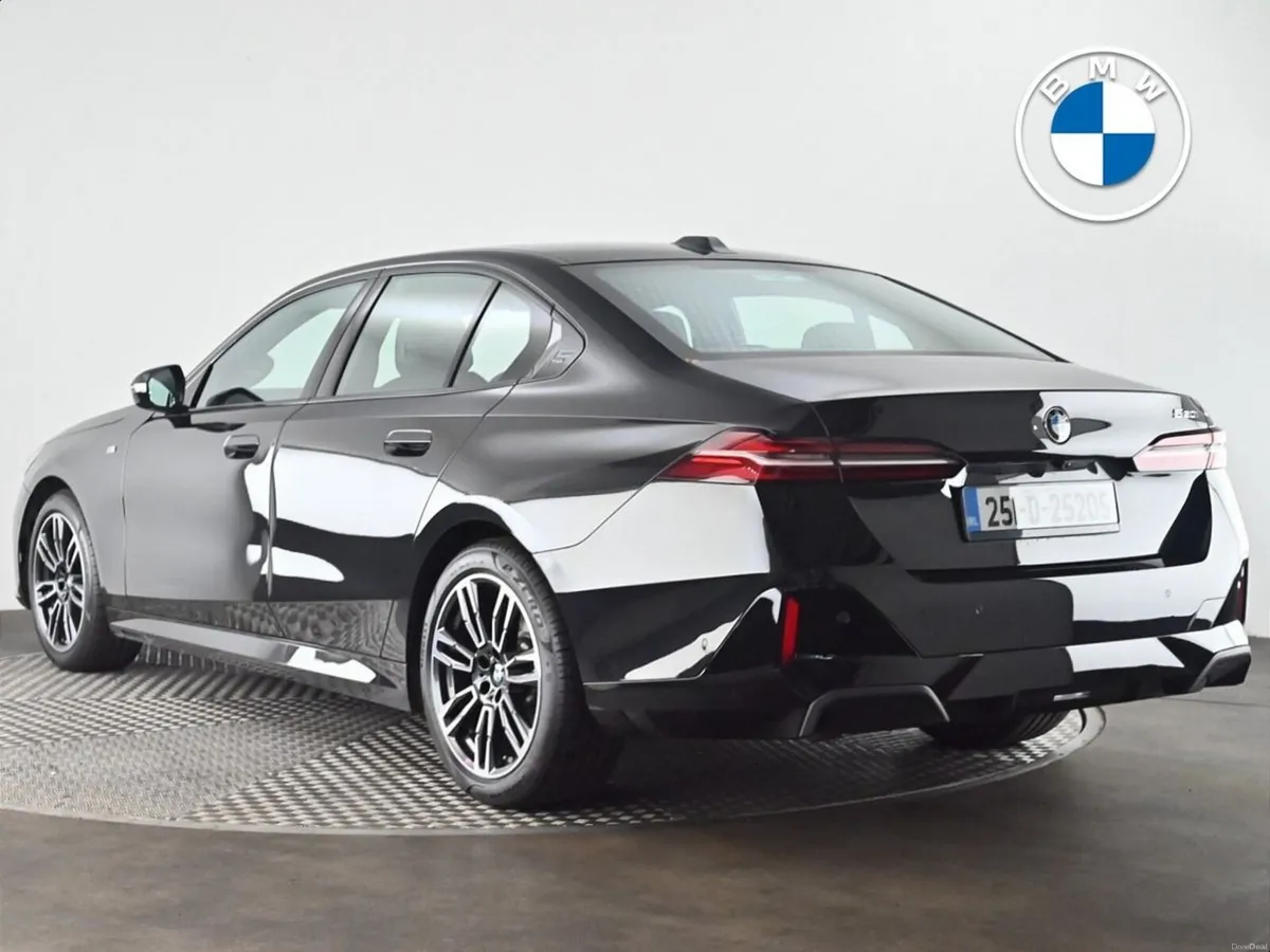 BMW 5-Series 520i M Sport Saloon - Image 2