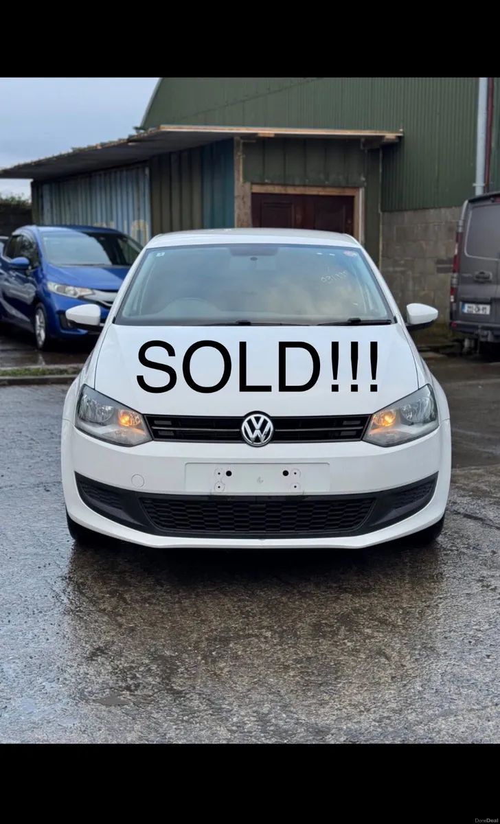 VW POLO 1.2 AUTO 58000 KM 2014 2 Keys - Image 1