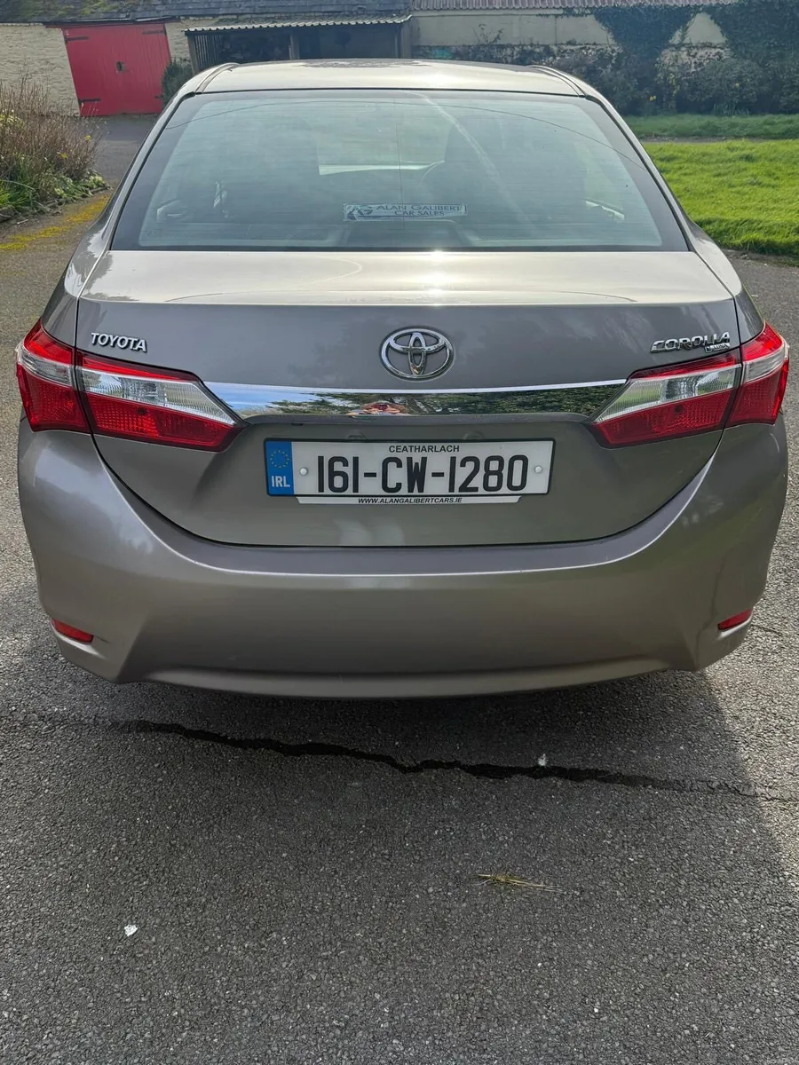 2016 Toyota Corolla Luna 226,000 KM 1.4 Diesel - Image 4