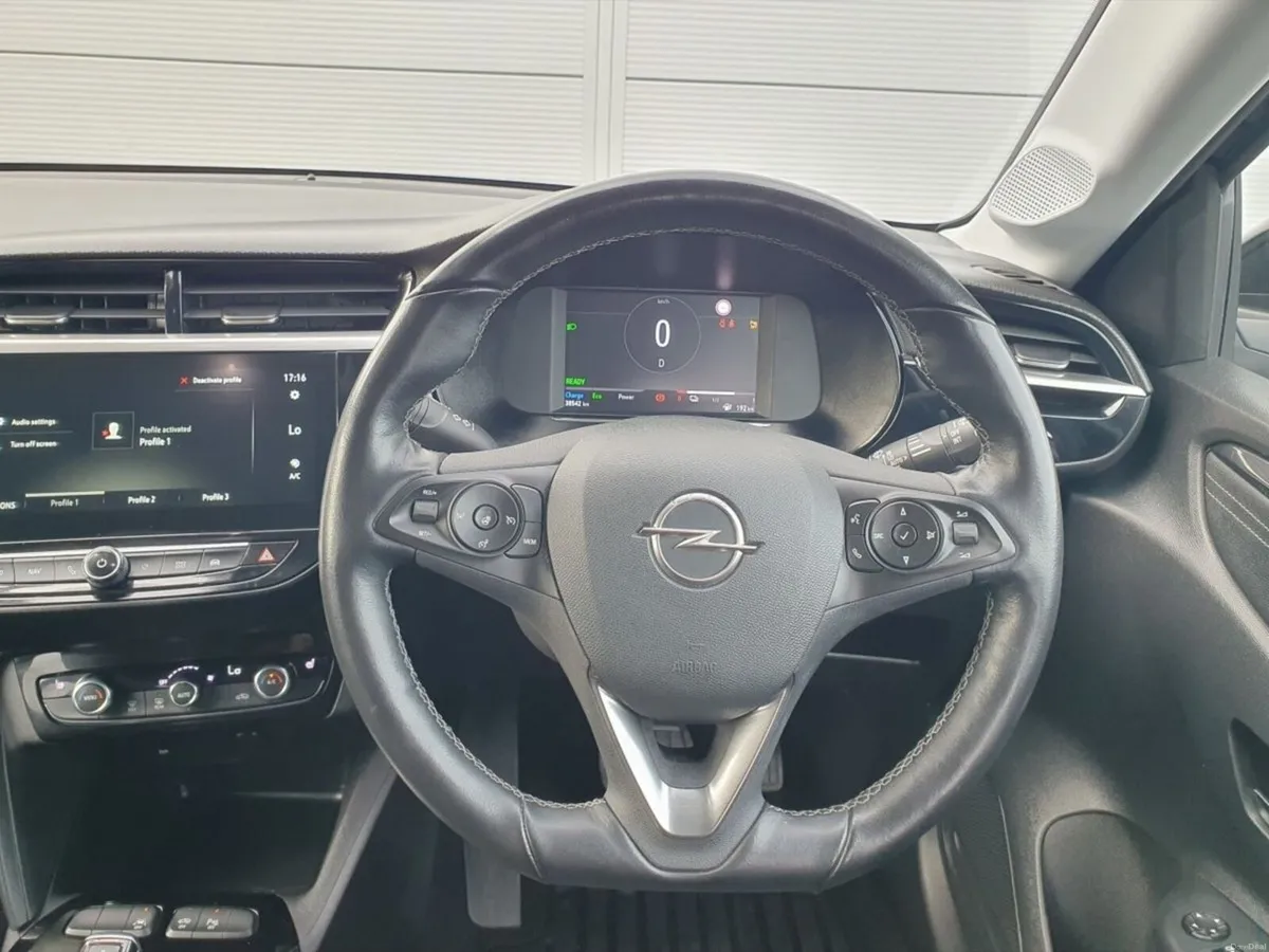 Opel Corsa Elite 136 PS Electric - Image 3