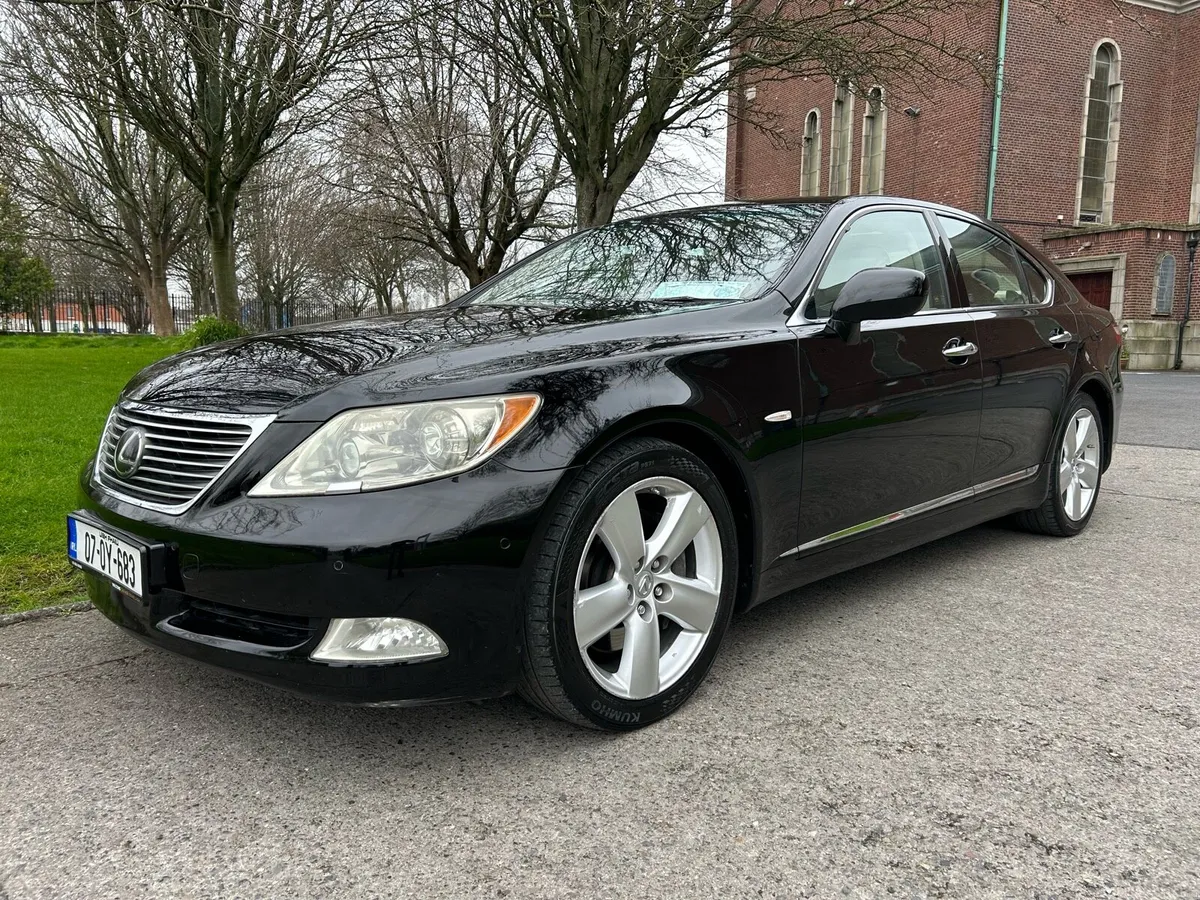 2007 Lexus LS460 Auto // Massive Spec // New NCT - Image 4