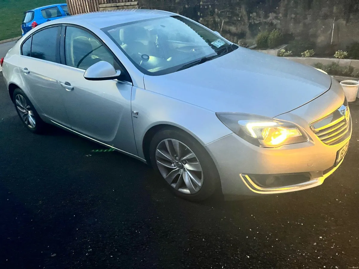 Vauxhall Insigina Sri - Image 1