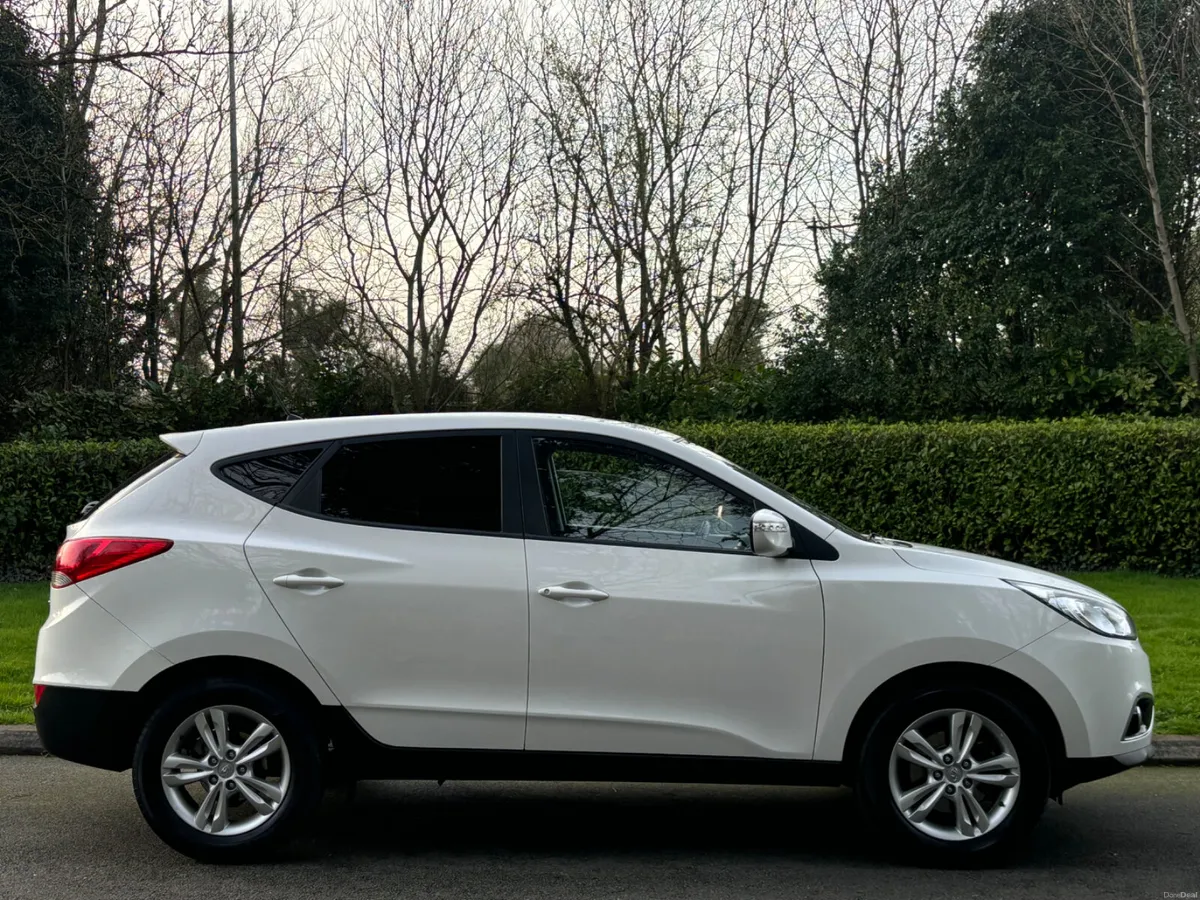 Hyundai ix35 1.6 PETROL 2013 *NEW NCT* - Image 3