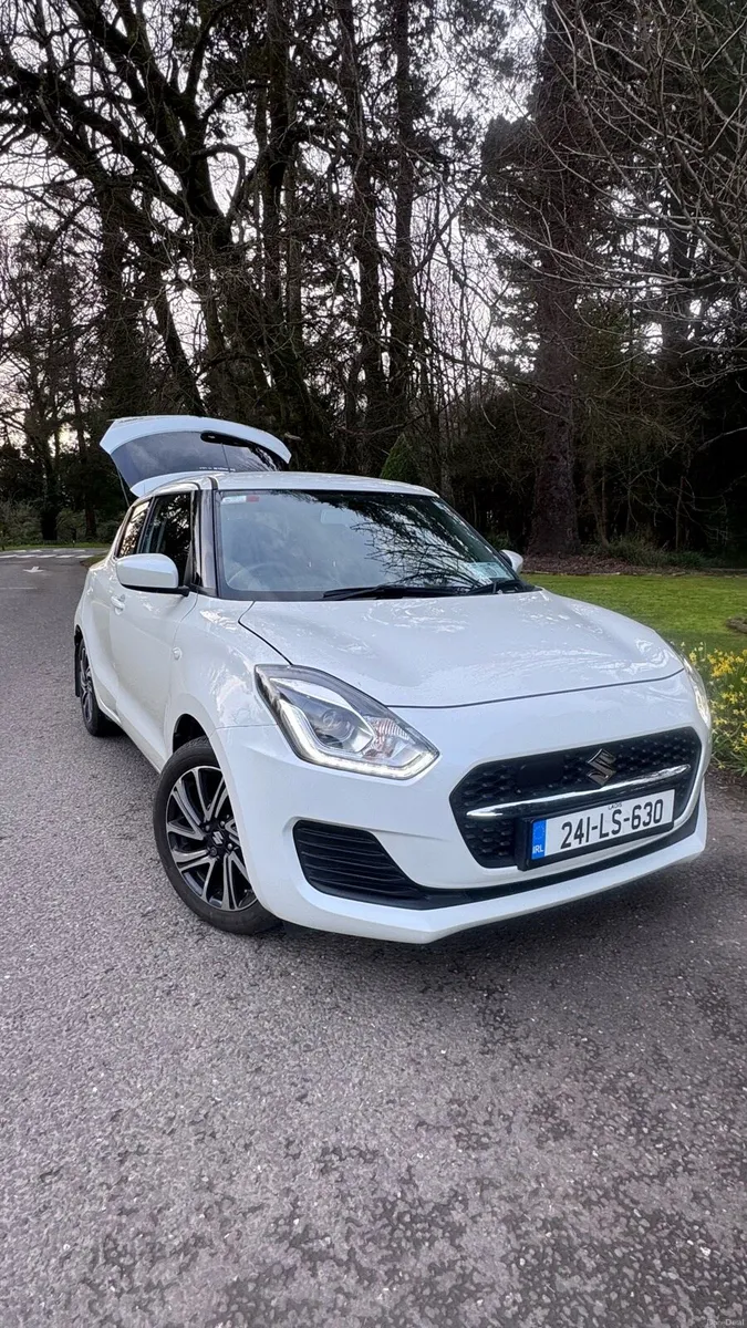 Suzuki Swift 1,2 Dualjet HYBRID SZ-L - Image 1