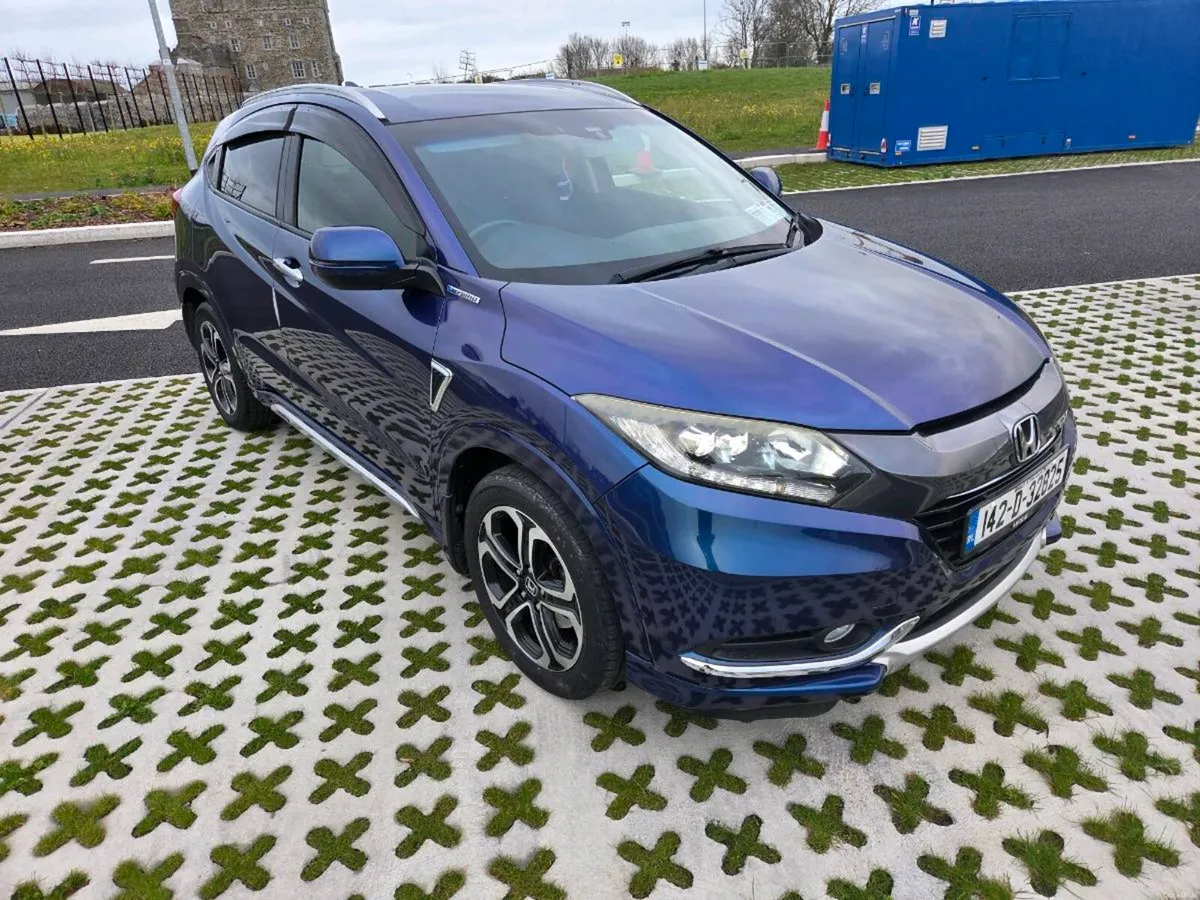 Honda Vezel - Image 1