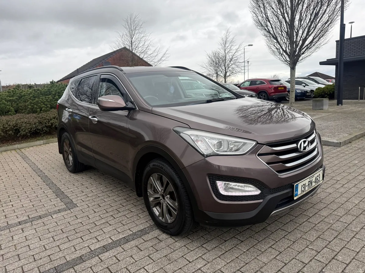2013 Hyundai Santa-Fe  Comfort 7 Seats  2.2 DSL - Image 1