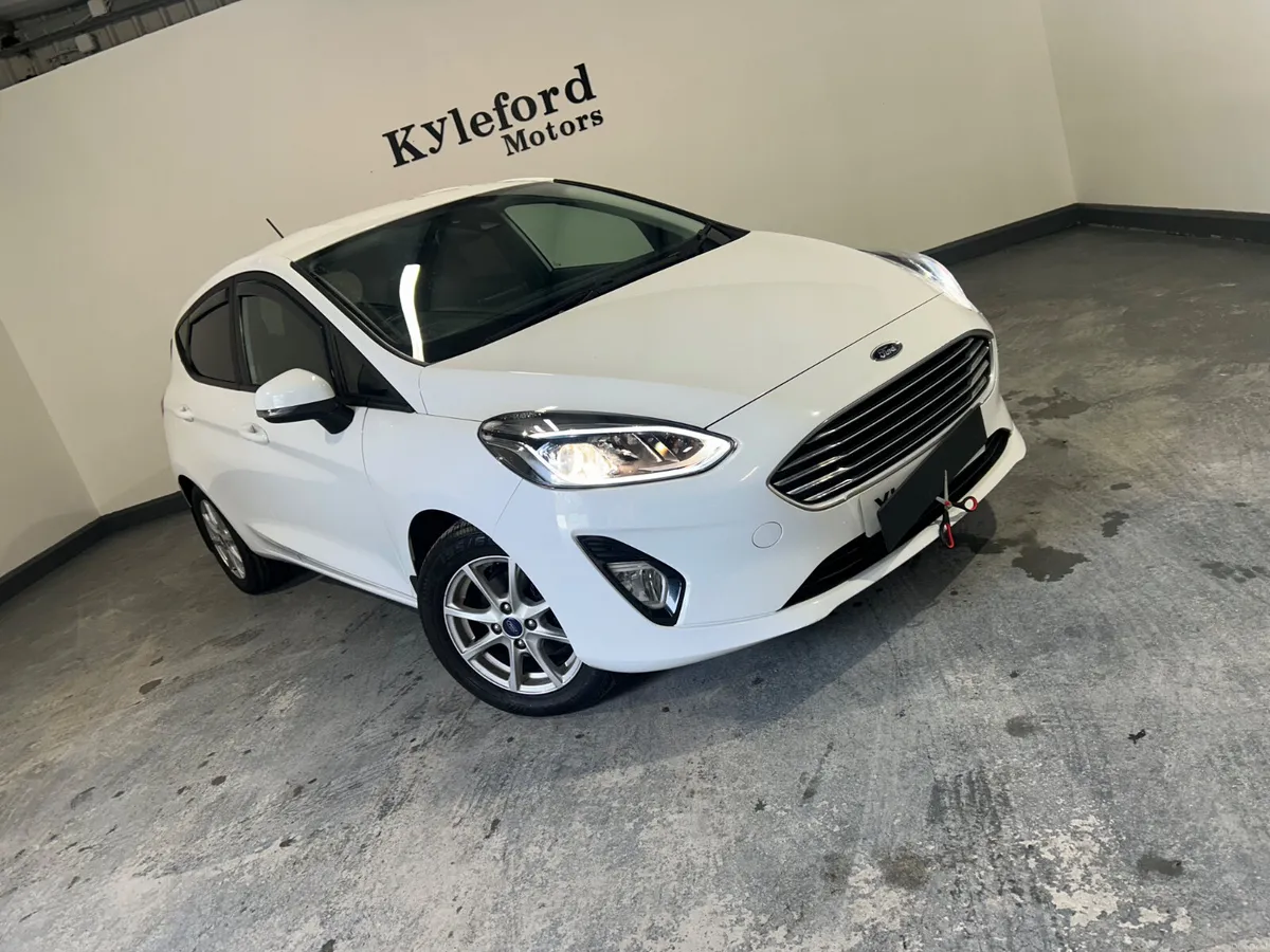 Ford Fiesta 2019 Zetec Plus - Image 2