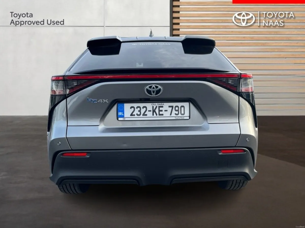 Toyota bZ4X SPORT FWD 11K - Image 4