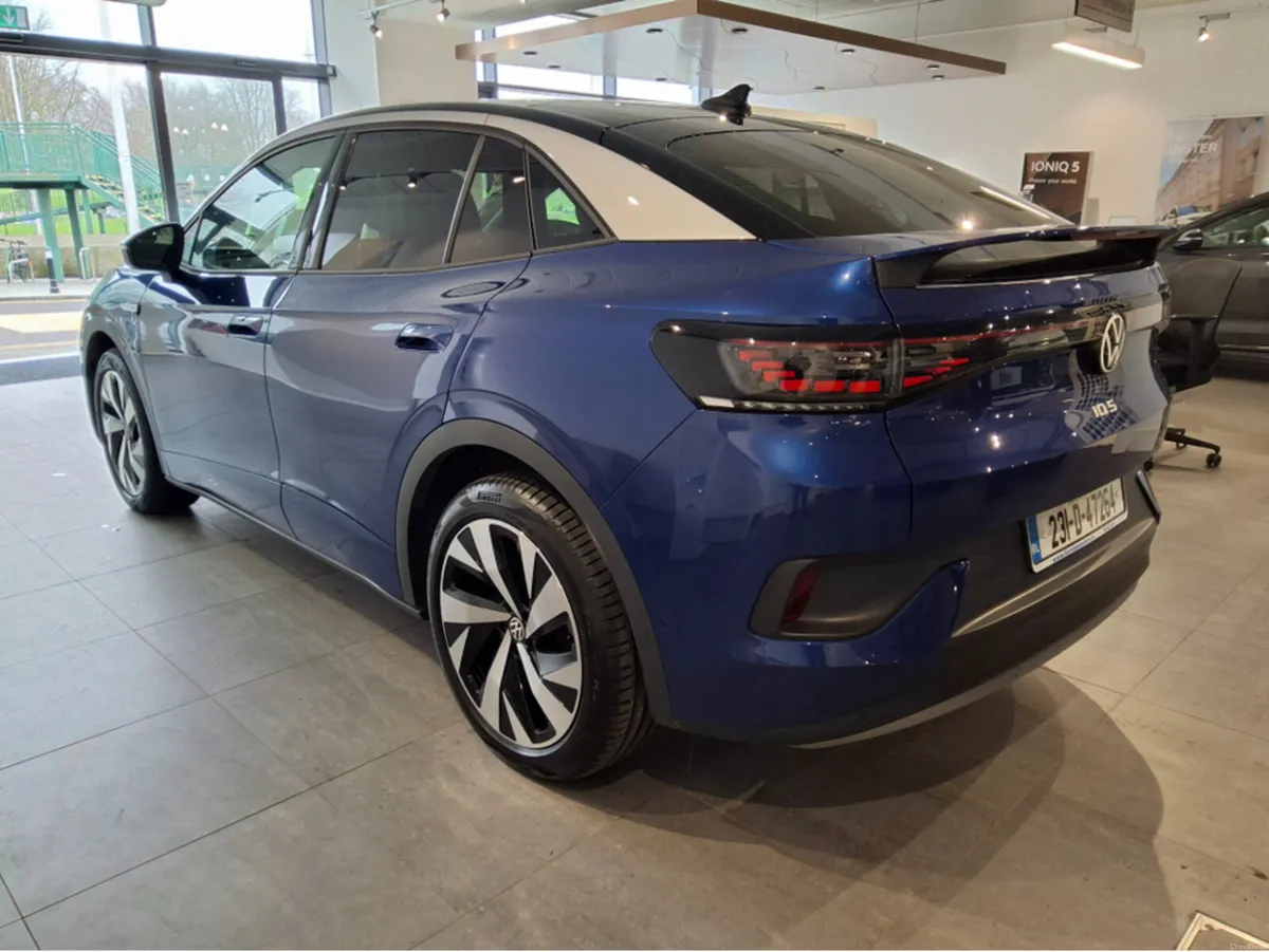 Volkswagen ID.5 STYLE PRO PERFORMANCE 204 - Image 4