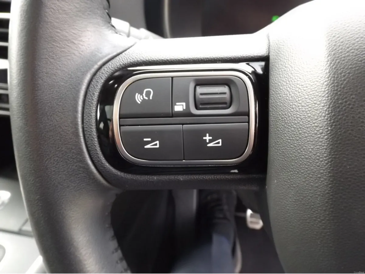 Citroen C5 Aircross C SERIES BlueHDi 130 - Image 2